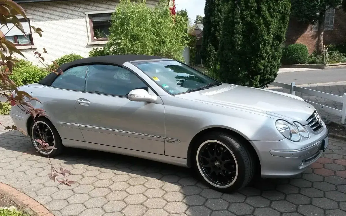 Gebraucht Mercedes CLK200 Avantgarde 163 PS (119 kW) 2004 Silber Cabrio
