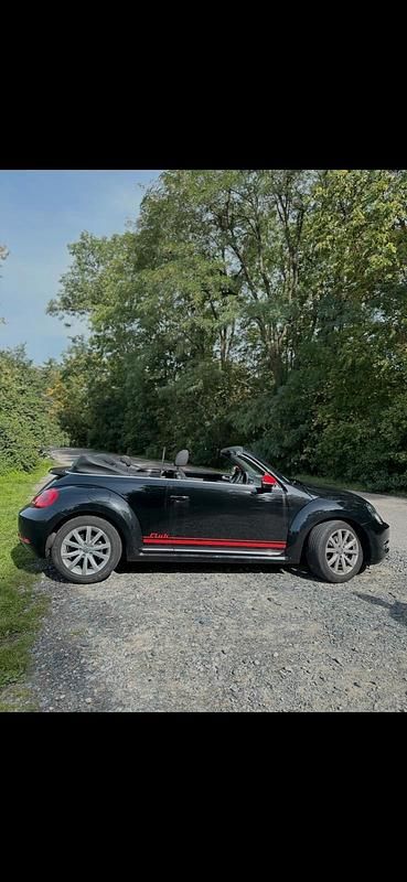Gebraucht VW Beetle CLUB 105 PS (77 kW) 2015 Schwarz Kleinwagen