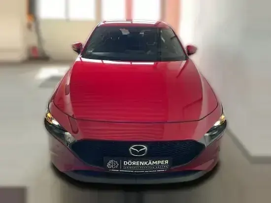 Gebraucht Mazda 3 Selection 122 PS (89 kW) 2020 Rot Limousine