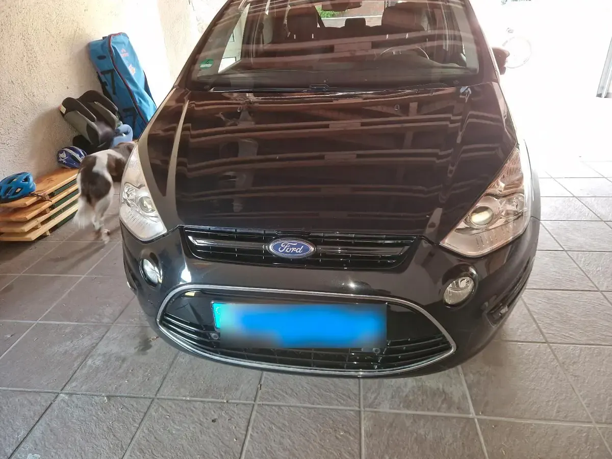 Gebraucht Ford S-MAX S 200 PS (147 kW) 2014 Schwarz Van / Kleinbus
