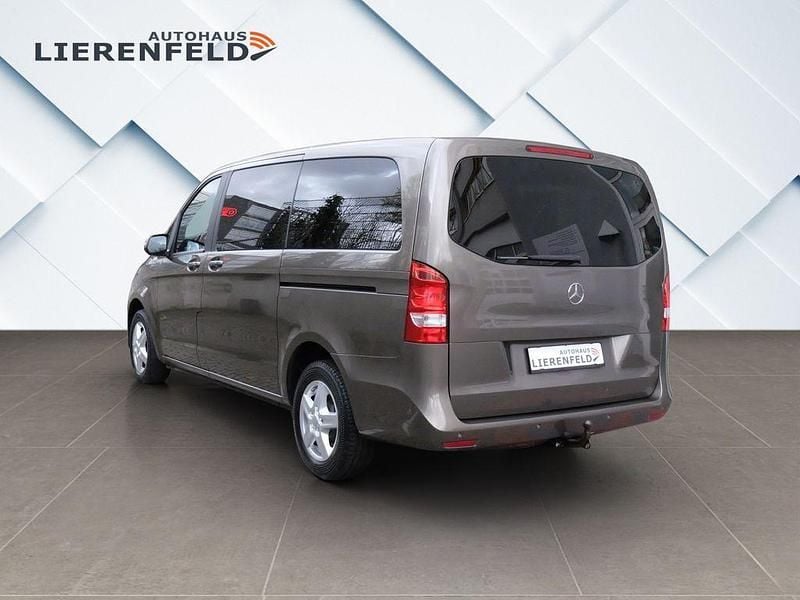 Gebraucht Mercedes V200 136 PS (100 kW) 2015 Grau Van / Kleinbus