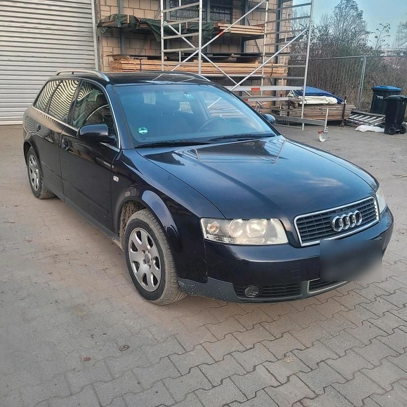 Gebraucht Audi A4 130 PS (95 kW) 2002 Schwarz Kombi