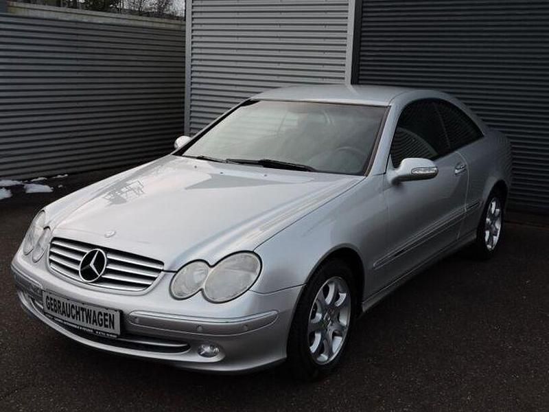 Gebraucht Mercedes CLK320 Elegance 218 PS (160 kW) 2003 Silber Coupé