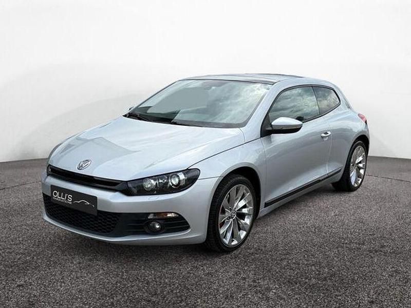 Silber Gebraucht 2010 VW Scirocco Sport Coupé | 10.600 € (Fairer Preis) - Bild 1/4