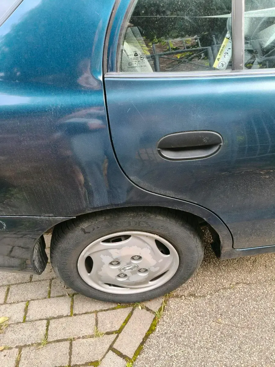Gebraucht Hyundai Accent 86 PS (63 kW) 1997 Limousine