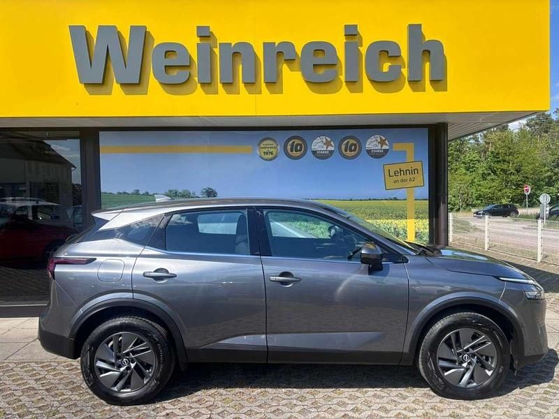 Gebraucht Nissan Qashqai 140 PS (102 kW) 2024 Dark grey (grau) SUV