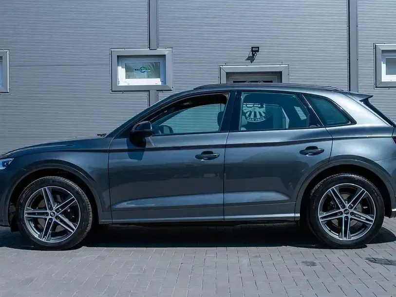 Gebraucht Audi SQ5 Competition 347 PS (255 kW) 2020 Daytonagrau perleffekt SUV