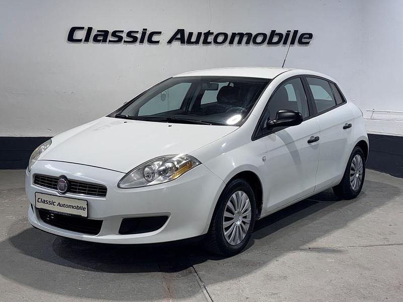 Weiß Gebraucht 2009 Fiat Bravo Active Kleinwagen | 3.200 € (Etwas zu teuer) - Bild 1/4