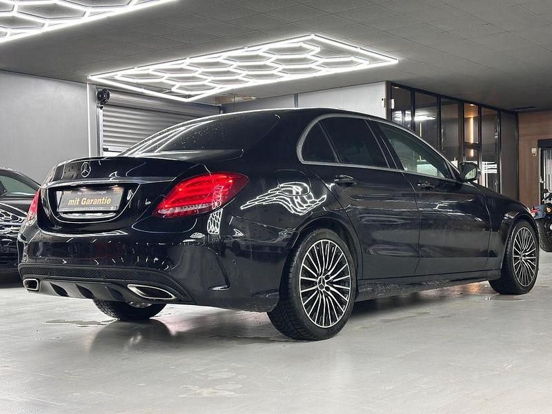 Gebraucht Mercedes C160 AMG 129 PS (94 kW) 2017 Schwarz Coupé