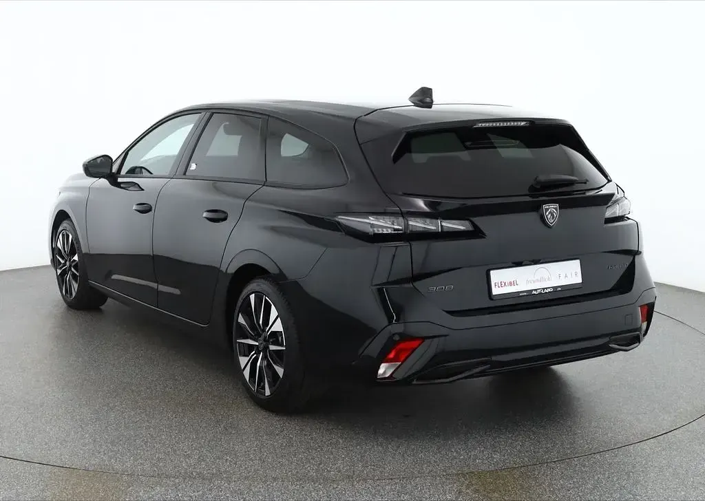 Neu Peugeot 308 SW 145 PS (106 kW) 2026 Schwarz Kombi