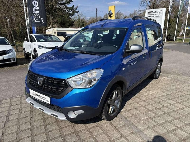 Gebraucht Dacia Dokker Stepway 109 PS (80 kW) 2019 Blau sky Van / Kleinbus