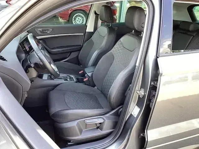 Gebraucht Seat Ateca FR 150 PS (110 kW) 2023 Grau SUV