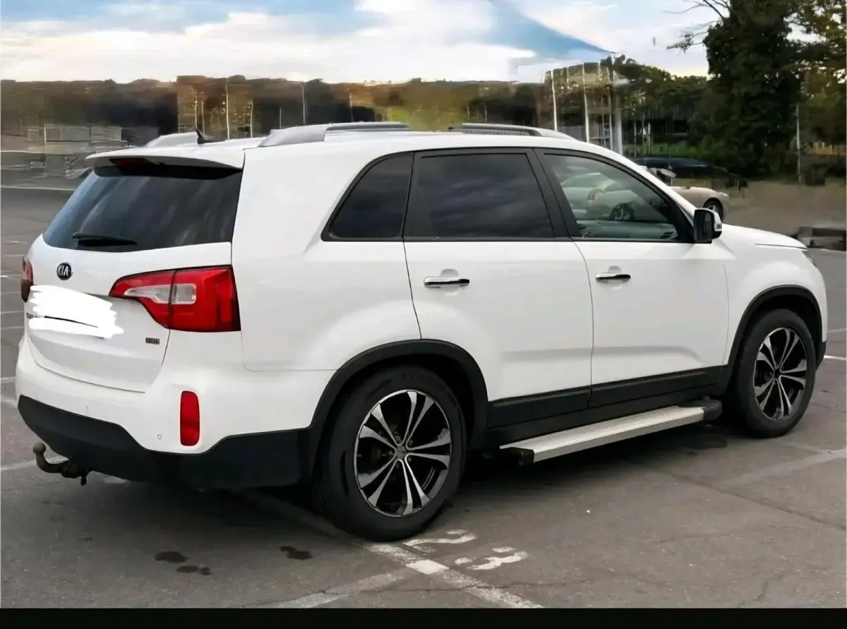 Gebraucht Kia Sorento 184 PS (135 kW) 2013 Weiß SUV