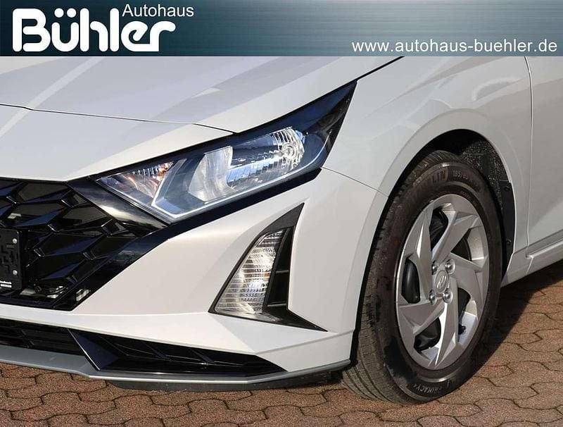 Neu Hyundai i20 Select 90 PS (66 kW) 2025 Lumen grey mineraleffekt Kleinwagen