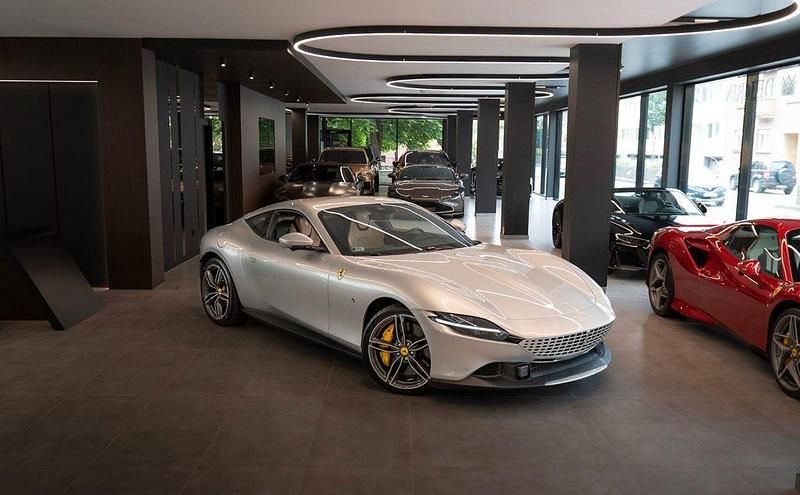 Gebraucht Ferrari Roma 620 PS (456 kW) 2024 Silber Coupé