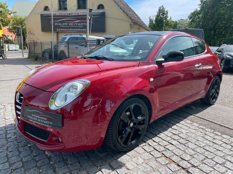 Rot Gebraucht 2009 Alfa Romeo MiTo Turismo Kleinwagen | 4.790 € (Teuer) - Bild 1/4