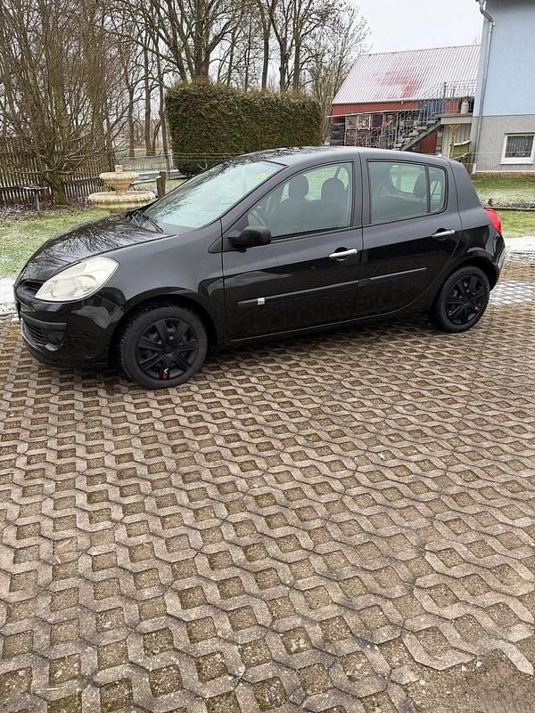 Gebraucht Renault Clio II Expression 75 PS (55 kW) 2008 Schwarz Kleinwagen