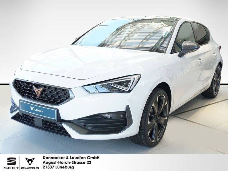 Nevada weiß Gebraucht 2025 Cupra Leon VZ Limousine | 41.488 € (Fairer Preis) - Bild 1/4