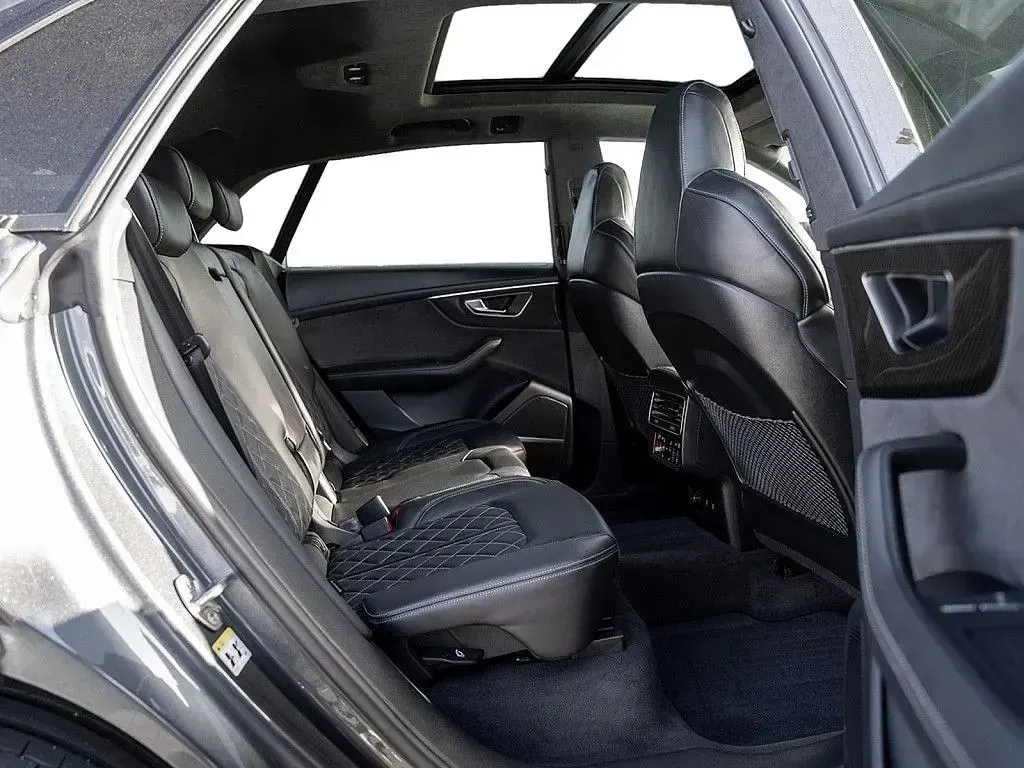 Gebraucht Audi Q8 Competition 286 PS (210 kW) 2023 Grau SUV