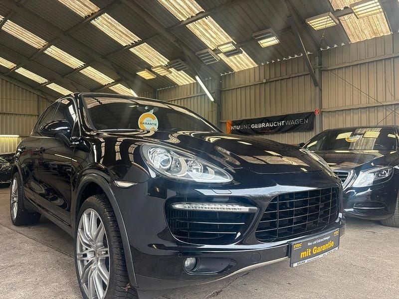 Schwarz Gebraucht 2010 Porsche Cayenne Turbo SUV | 15.950 € (Superpreis) - Bild 1/4