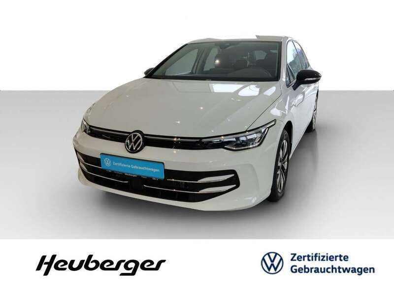 Weiß Gebraucht 2024 VW Golf VIII Goal Limousine | 27.980 € - Bild 1/2