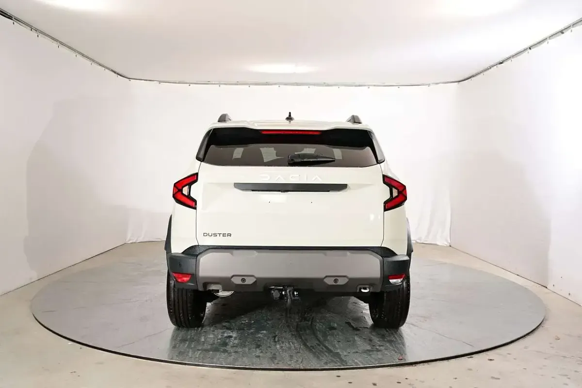Neu Dacia Duster Journey 131 PS (96 kW) 2025 Perlmuttschwarz meta.../schwa SUV