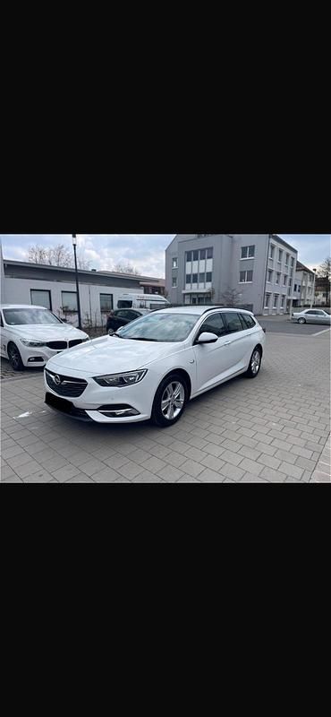 Gebraucht Opel Insignia 170 PS (125 kW) 2018 Weiß Kombi
