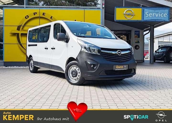 Weiß Gebraucht 2018 Opel Vivaro Van | 22.950 € (Teuer) - Bild 1/4