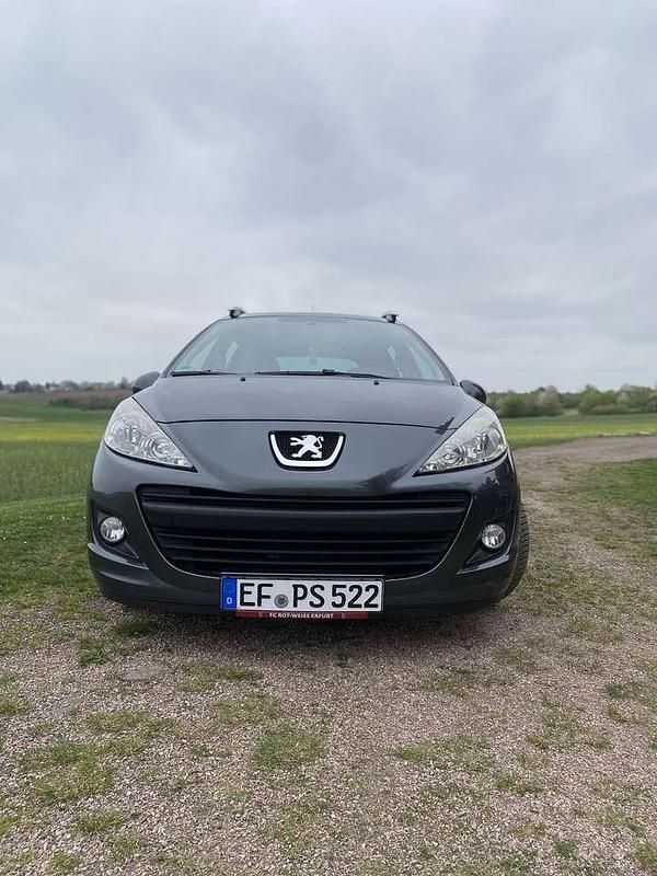 Grau Gebraucht 2010 Peugeot 207 Urban Move Kombi | 3.333 € (Fairer Preis) - Bild 1/4
