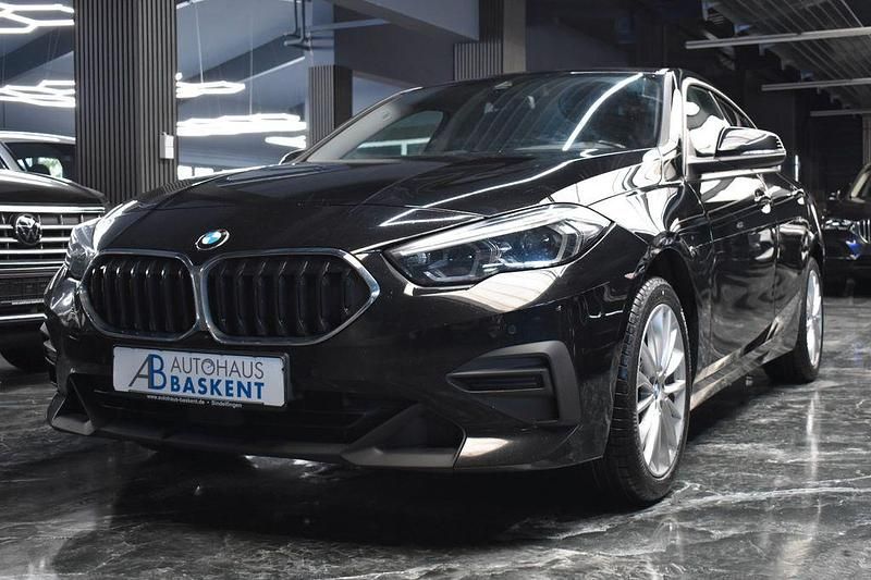 Gebraucht BMW 218 Advantage 150 PS (110 kW) 2023 Schwarz Coupé