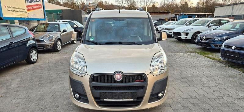 Gebraucht Fiat Doblò 135 PS (99 kW) 2011 Van / Kleinbus