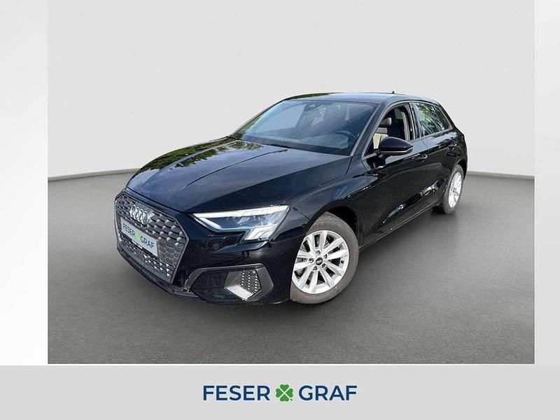 Brillantschwarz Gebraucht 2021 Audi A3 Limousine | 17.970 € (Fairer Preis) - Bild 1/1