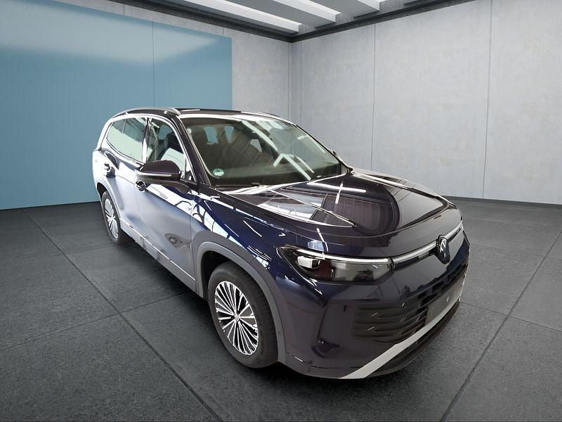 Violett Gebraucht 2025 VW Tayron SUV | 41.899 € (Guter Preis) - Bild 1/4