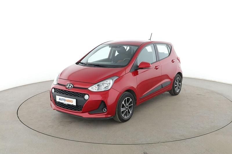 Gebraucht Hyundai i10 Style 87 PS (63 kW) 2016 Rot Kleinwagen