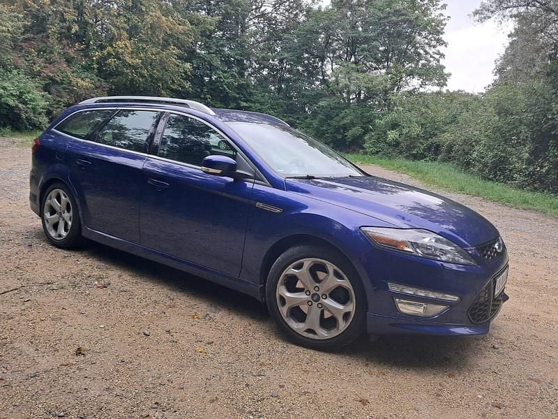 Blau Gebraucht 2013 Ford Mondeo Titanium S Kombi | 7.600 € (Superpreis) - Bild 1/4