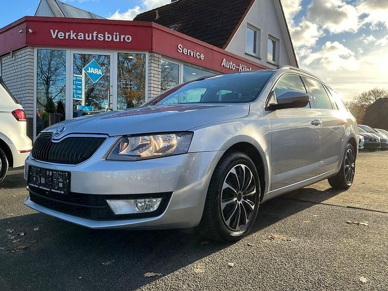 Silber Gebraucht 2014 Skoda Octavia Ambition Kombi | 9.500 € (Fairer Preis) - Bild 1/4