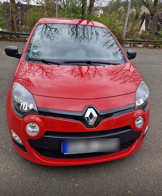 Gebraucht Renault Twingo 75 PS (55 kW) 2013 Rot Kleinwagen