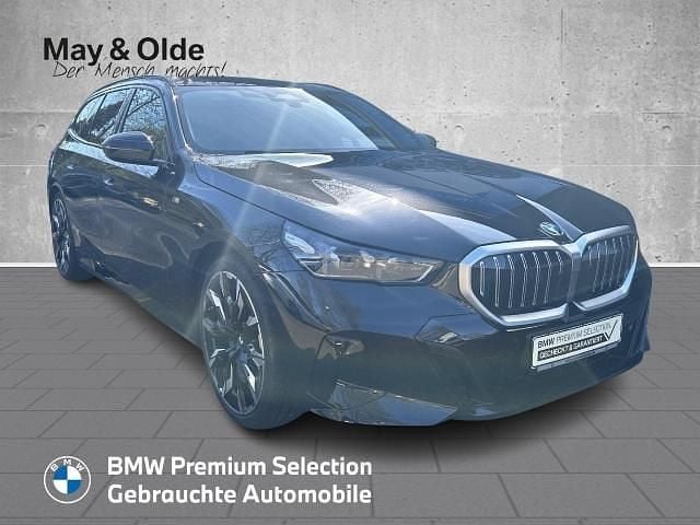 Gebraucht BMW 520 Performance 208 PS (152 kW) 2025 Schwarz Limousine