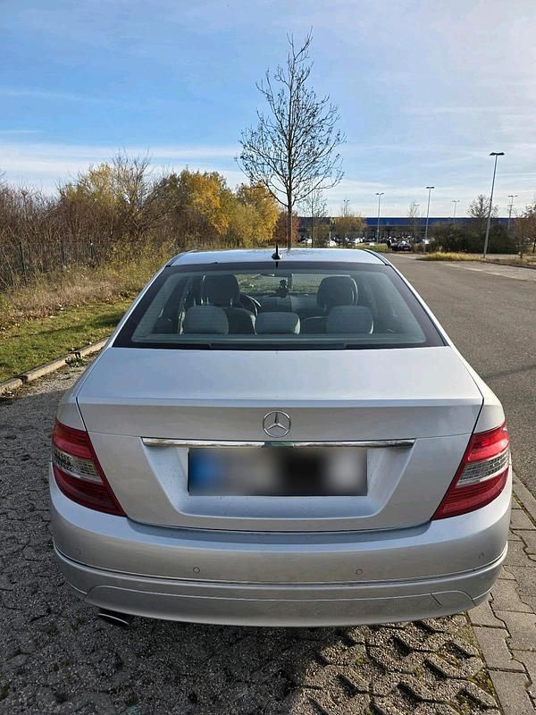 Gebraucht Mercedes C200 184 PS (135 kW) 2007 Silber Limousine