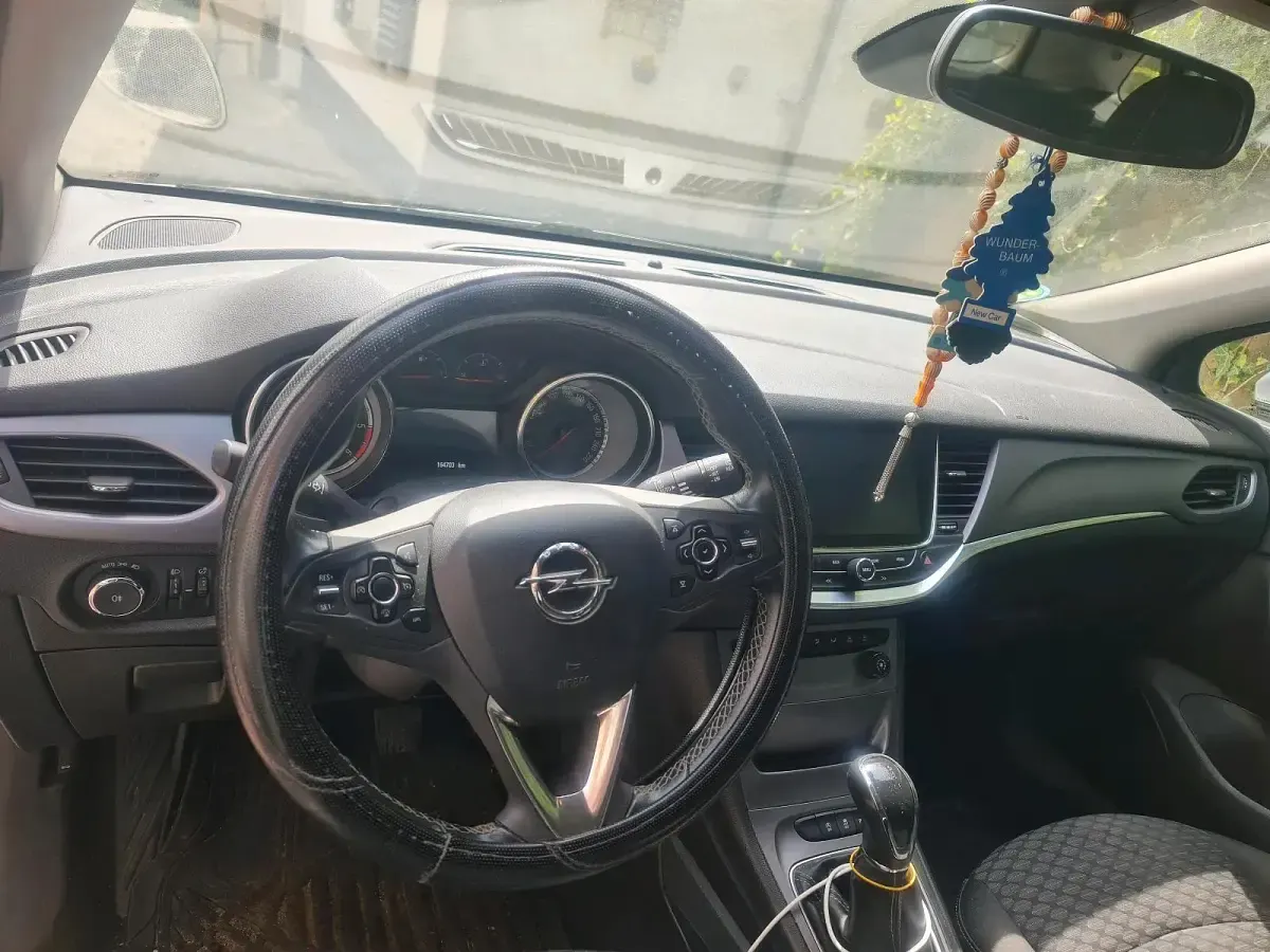 Gebraucht Opel Astra Sport 136 PS (100 kW) 2016 Silber Kombi