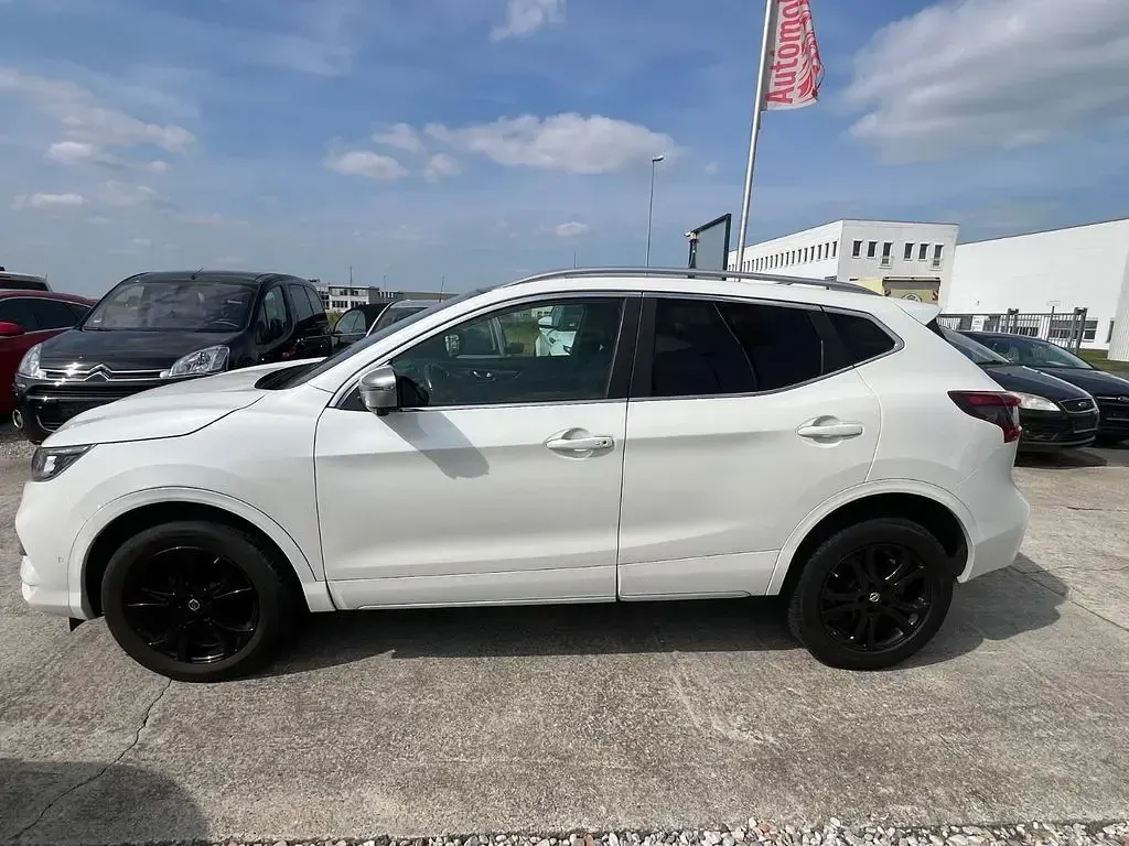 Gebraucht Nissan Qashqai Tekna+ 150 PS (110 kW) 2019 Weiß SUV