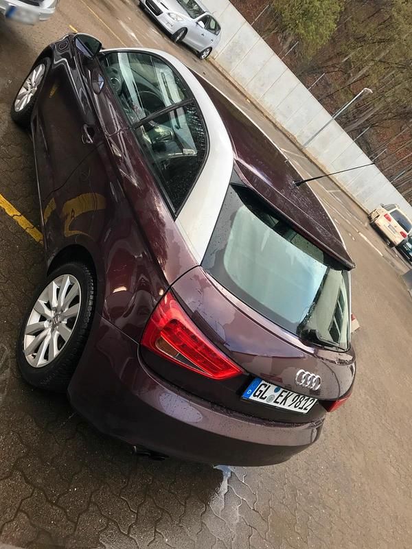 Gebraucht Audi A1 125 PS (91 kW) 2012 Violet Kleinwagen