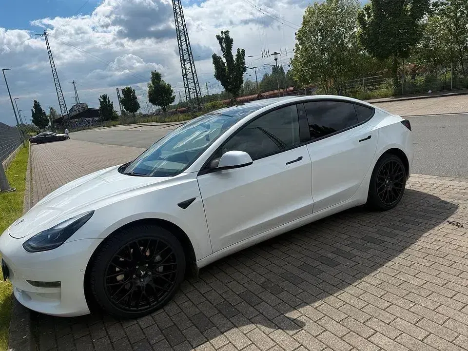 Gebraucht Tesla Model 3 366 kW (498 PS) 2021 Weiß Limousine