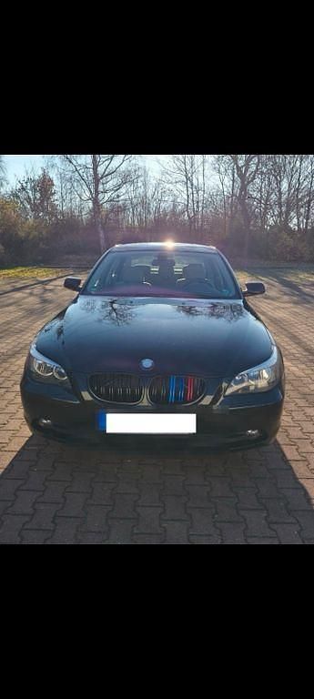 Schwarz Gebraucht 2005 BMW 523 Shadowline Limousine | 3.850 € (Guter Preis) - Bild 1/4
