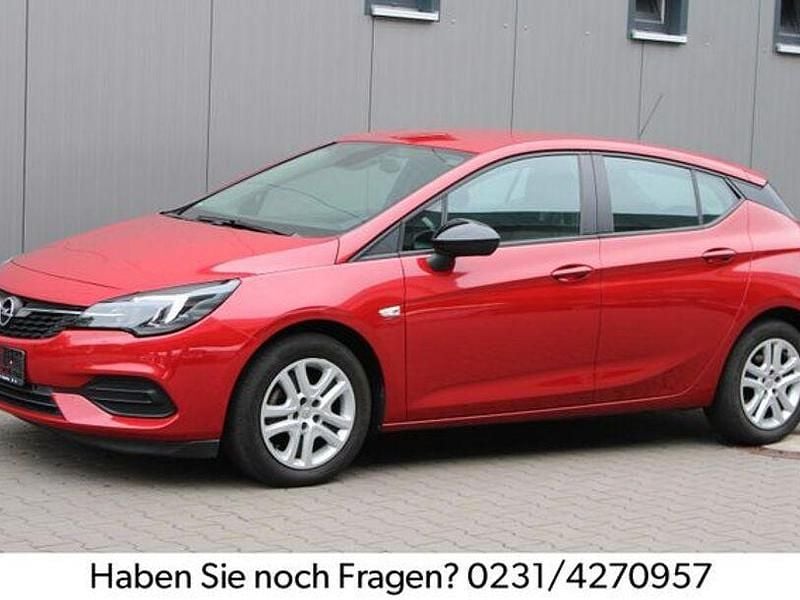 Gebraucht Opel Astra Edition 110 PS (80 kW) 2021 Rot Limousine