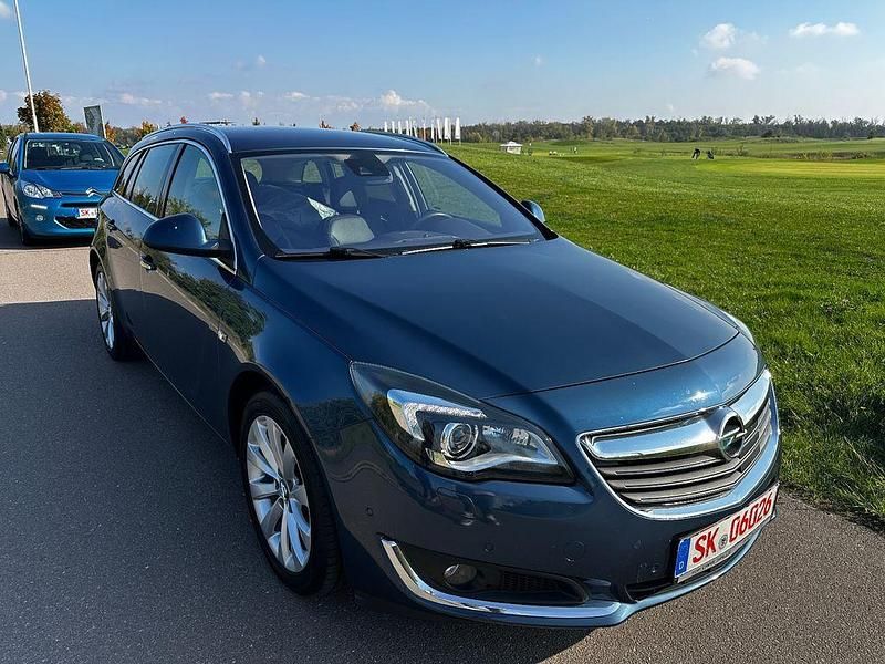 Blau Gebraucht 2016 Opel Insignia Business Innovation Kombi | 9.999 € (Fairer Preis) - Bild 1/4
