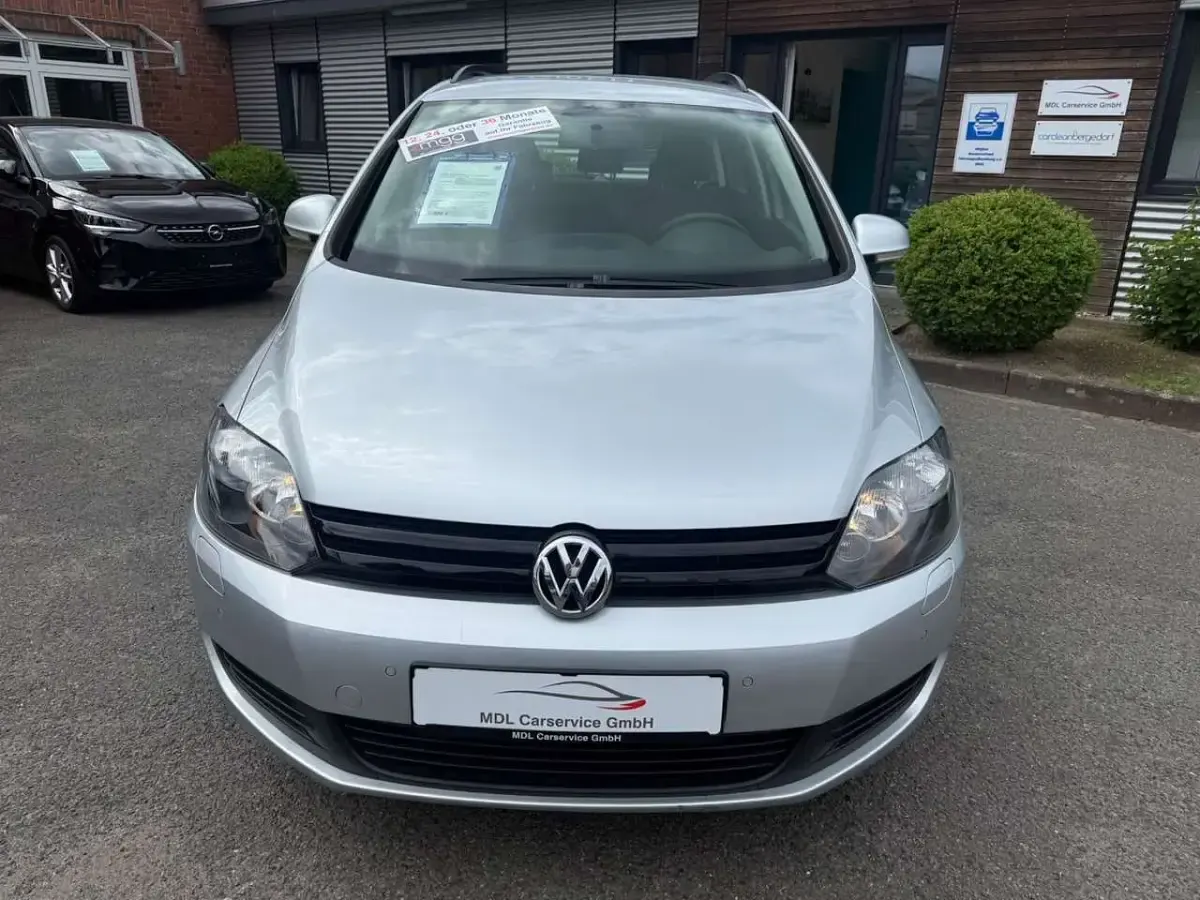 Gebraucht VW Golf VI Trendline 80 PS (58 kW) 2009 Silber Kleinwagen