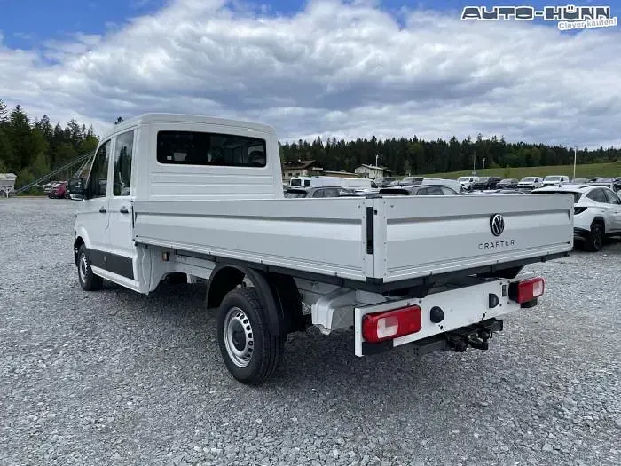 Neu VW Crafter 140 PS (102 kW) 2026 Weiß, candy weiß (b4b4) Van