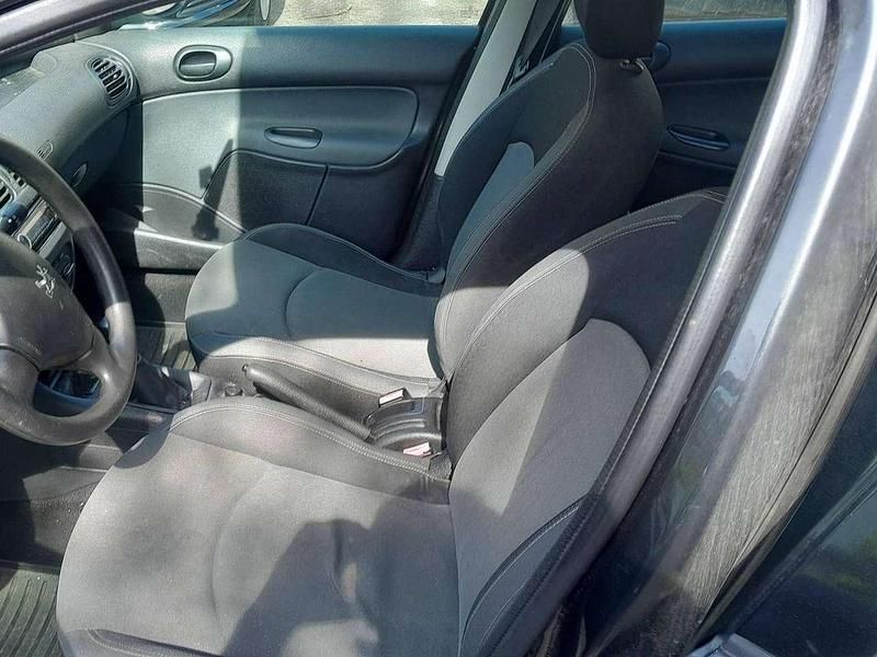 Gebraucht Peugeot 206 Filou 75 PS (55 kW) 2007 Schwarz Limousine