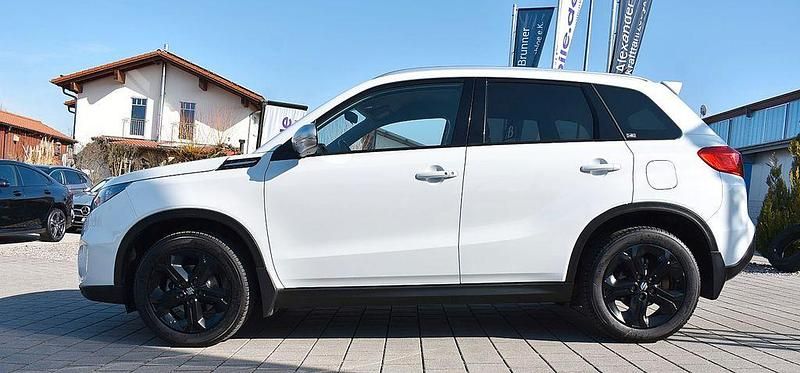 Gebraucht Suzuki Vitara 140 PS (102 kW) 2016 Weiß SUV